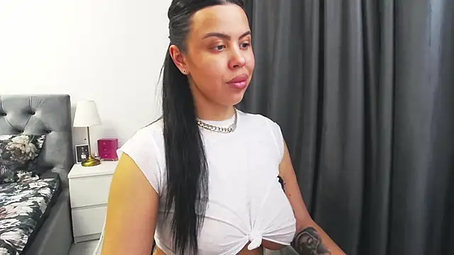 Snapshot of Casiana_ chatting on 10, 2, 2026 Casiana online show from 10, 2, 2026