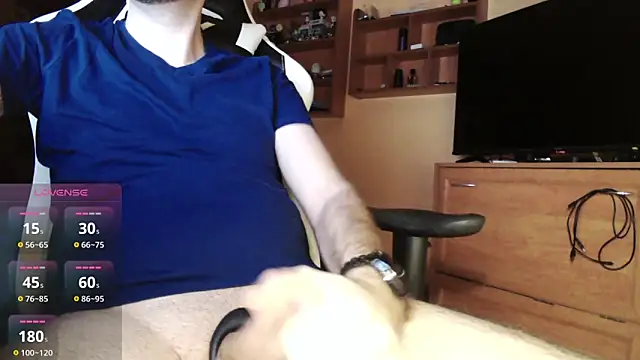 Snapshot of Bigszaab chatting on 15, 11, 2025 Bigszaab online show from 15, 11, 2025