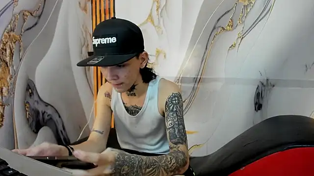 Snapshot of StraightBoy_Nick chatting on 2, 3, 2026 StraightBoy Nick online show from 2, 3, 2026