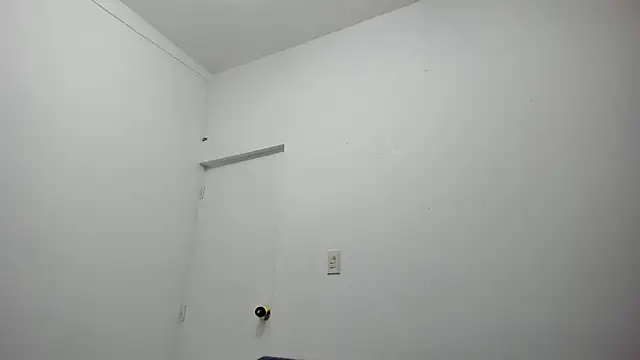 Snapshot of StraightBoy_Nick chatting on 6, 4, 2026 StraightBoy Nick online show from 6, 4, 2026