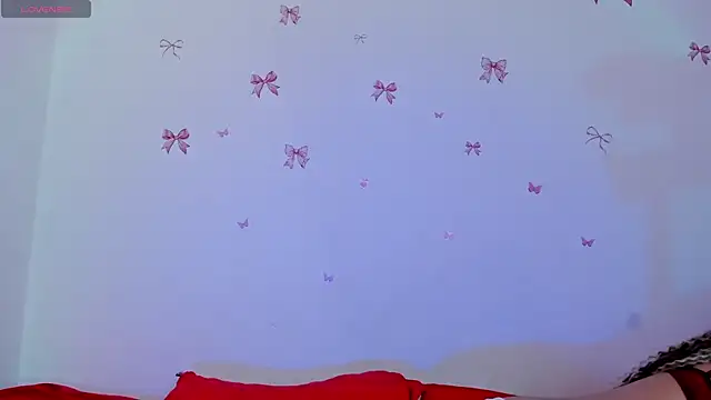 Snapshot of MarilynDupont chatting on 10, 11, 2025 MarilynDupont online show from 10, 11, 2025