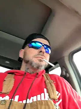 Snapshot of ontarioman401 chatting on 21, 11, 2025 ontarioman401 online show from 21, 11, 2025