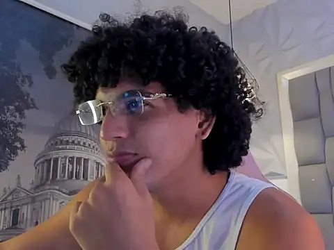 Xfire boy69 online show from 12, 10, 2025