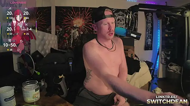 Snapshot of twunkdean chatting on 14, 10, 2025 twunkdean online show from 14, 10, 2025