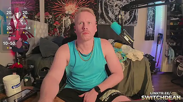 Snapshot of twunkdean chatting on 26, 10, 2025 twunkdean online show from 26, 10, 2025