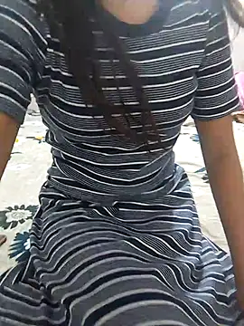 Snapshot of shilpa_r chatting on 14, 10, 2025 shilpa r online show from 14, 10, 2025