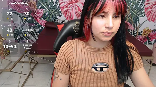 Nina harper  online show from 1, 10, 2025