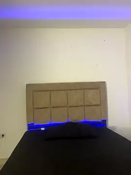 Snapshot of EmilyNoir1 chatting on 22, 11, 2025 EmilyNoir1 online show from 22, 11, 2025