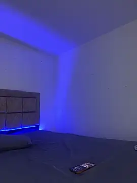 EmilyNoir1 online show from 19, 12, 2025