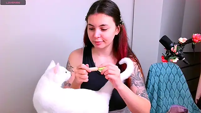 peachyness online show from 4, 12, 2025