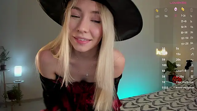 DanaCandy online show from 31, 10, 2025