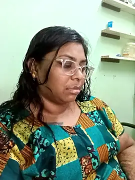 zara-mallus online show from 7, 10, 2025