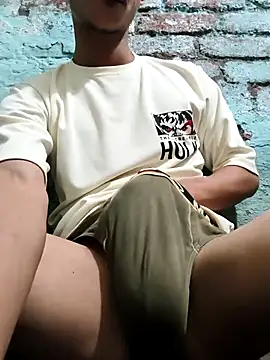 Snapshot of agra_playboy chatting on 11, 10, 2025 agra playboy online show from 11, 10, 2025