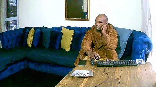 Snapshot of SHORTGUN_STALLION chatting on 16, 11, 2025 SHORTGUN STALLION online show from 16, 11, 2025