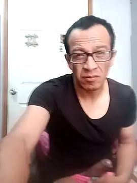 GIOLOKOARRE online show from 11, 9, 2025