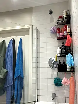 Snapshot of different-strokes chatting on 13, 10, 2025 different-strokes online show from 13, 10, 2025