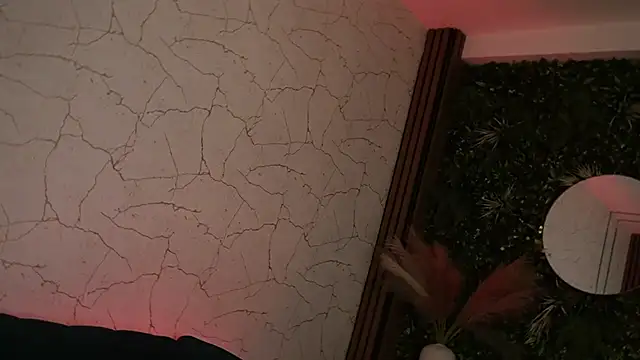 angel wow  online show from 18, 12, 2025