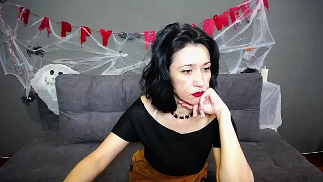 Snapshot of CameronEnns chatting on 17, 10, 2025 CameronEnns online show from 17, 10, 2025