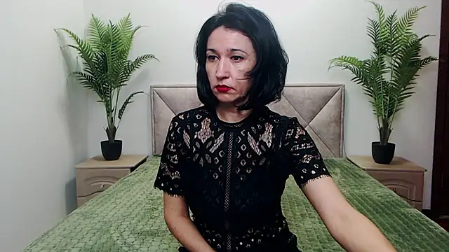 Snapshot of CameronEnns chatting on 15, 11, 2025 CameronEnns online show from 15, 11, 2025