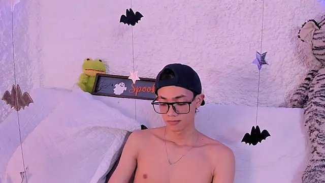 thiago kinghot online show from 10, 10, 2025