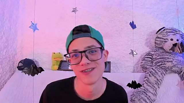 thiago kinghot online show from 11, 10, 2025