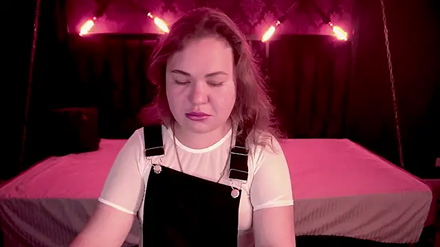 RebelLush online show from 4, 10, 2025