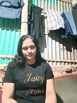 Snapshot of Hotty-couple063 chatting on 27, 10, 2025 Hotty-couple063 online show from 27, 10, 2025