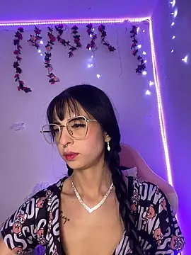 Lia  1 online show from 1, 12, 2025