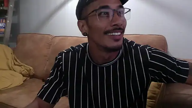 Snapshot of tanjir020 chatting on 18, 9, 2025 tanjir020 online show from 18, 9, 2025