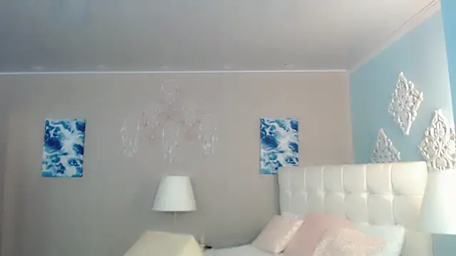 maddissonivanova online show from 3, 2, 2026