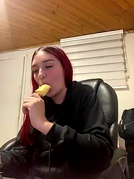 Karen18 boobs online show from 16, 10, 2025