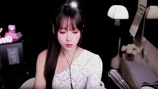 coward by online show from 19, 1, 2026