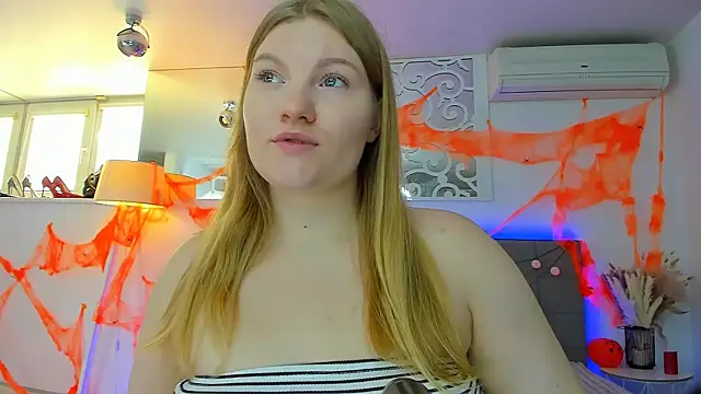 AshleyJoness online show from 30, 10, 2025