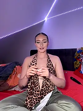 Snapshot of Tijara-im-Pyjama chatting on 9, 9, 2025 Tijara-im-Pyjama online show from 9, 9, 2025