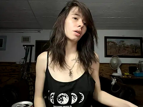 Snapshot of the_holy_t chatting on 11, 10, 2025 the holy t online show from 11, 10, 2025