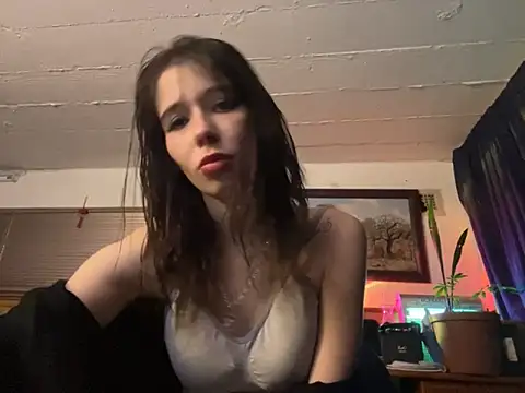 Snapshot of the_holy_t chatting on 18, 10, 2025 the holy t online show from 18, 10, 2025