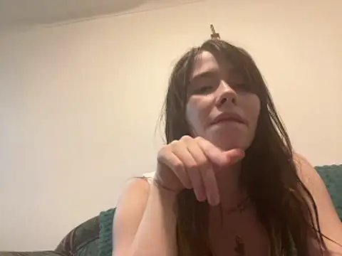 Snapshot of the_holy_t chatting on 16, 12, 2025 the holy t online show from 16, 12, 2025