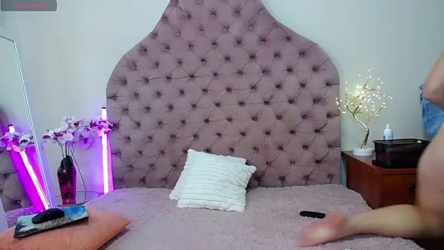 Snapshot of _Agata_ chatting on 23, 9, 2025 Agata online show from 23, 9, 2025