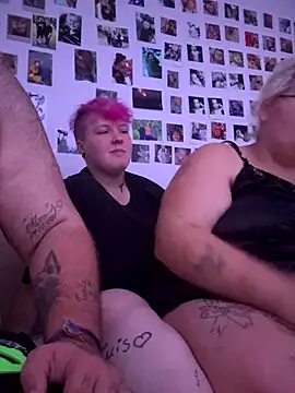 mrandmrsdarkside online show from 10, 10, 2025