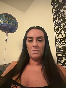 Islaymae gilf online show from 18, 10, 2025