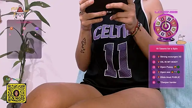 Nocturnawitch online show from 6, 11, 2025