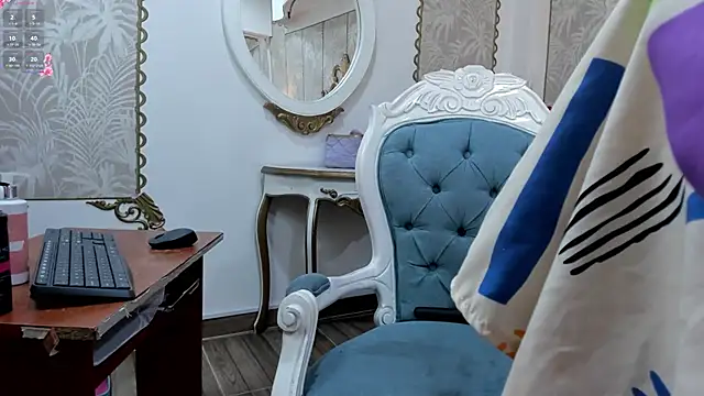 Scarlet  Milff online show from 4, 11, 2025