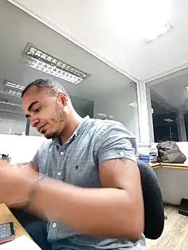 Snapshot of SanChacal5694 chatting on 21, 10, 2025 SanChacal5694 online show from 21, 10, 2025