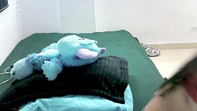 Snapshot of Melodyqueen_ chatting on 7, 11, 2025 Melodyqueen online show from 7, 11, 2025