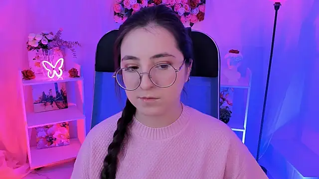 VirtuallVoyant online show from 16, 10, 2025