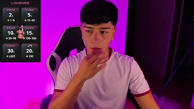 Snapshot of Matheewx_m chatting on 11, 9, 2025 Matheewx m online show from 11, 9, 2025