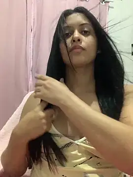 Snapshot of afroditii chatting on 29, 10, 2025 afroditii online show from 29, 10, 2025