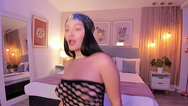 AuroraEvanss online show from 27, 2, 2026