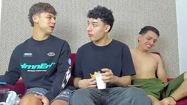 Snapshot of willy_sexxx18 chatting on 22, 2, 2026 willy sexxx18 online show from 22, 2, 2026