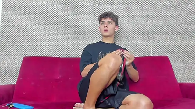 Snapshot of willy_sexxx18 chatting on 24, 2, 2026 willy sexxx18 online show from 24, 2, 2026